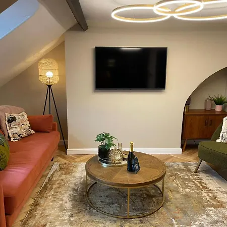 Maison Mouettes By Maison Parfaite - Luxury Suites With Abbey Views Уитби Экстерьер фото