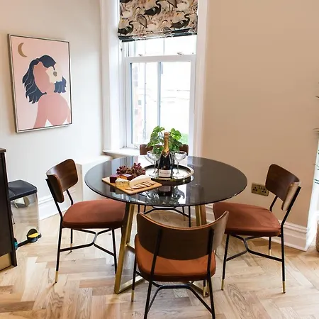 Maison Mouettes By Maison Parfaite - Luxury Suites With Abbey Views Уитби Экстерьер фото