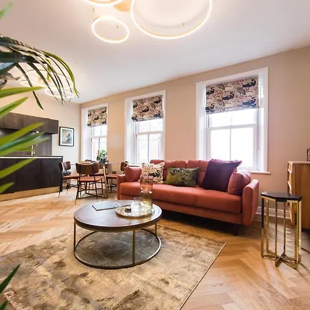 Maison Mouettes By Maison Parfaite - Luxury Suites With Abbey Views Уитби Экстерьер фото