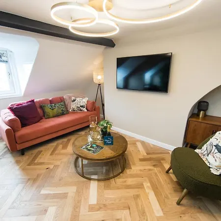 Maison Mouettes By Maison Parfaite - Luxury Suites With Abbey Views Уитби Экстерьер фото